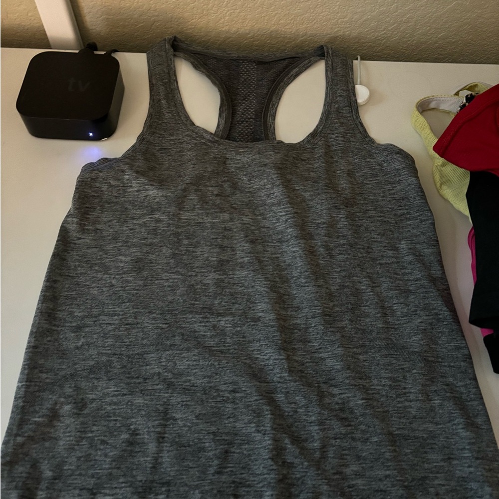 Lululemon Swiftly Tech Racerback Tank Top 2.0 Waist Length